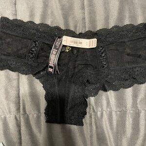 Victoria’s Secret Very Sexy Cheeky Panty